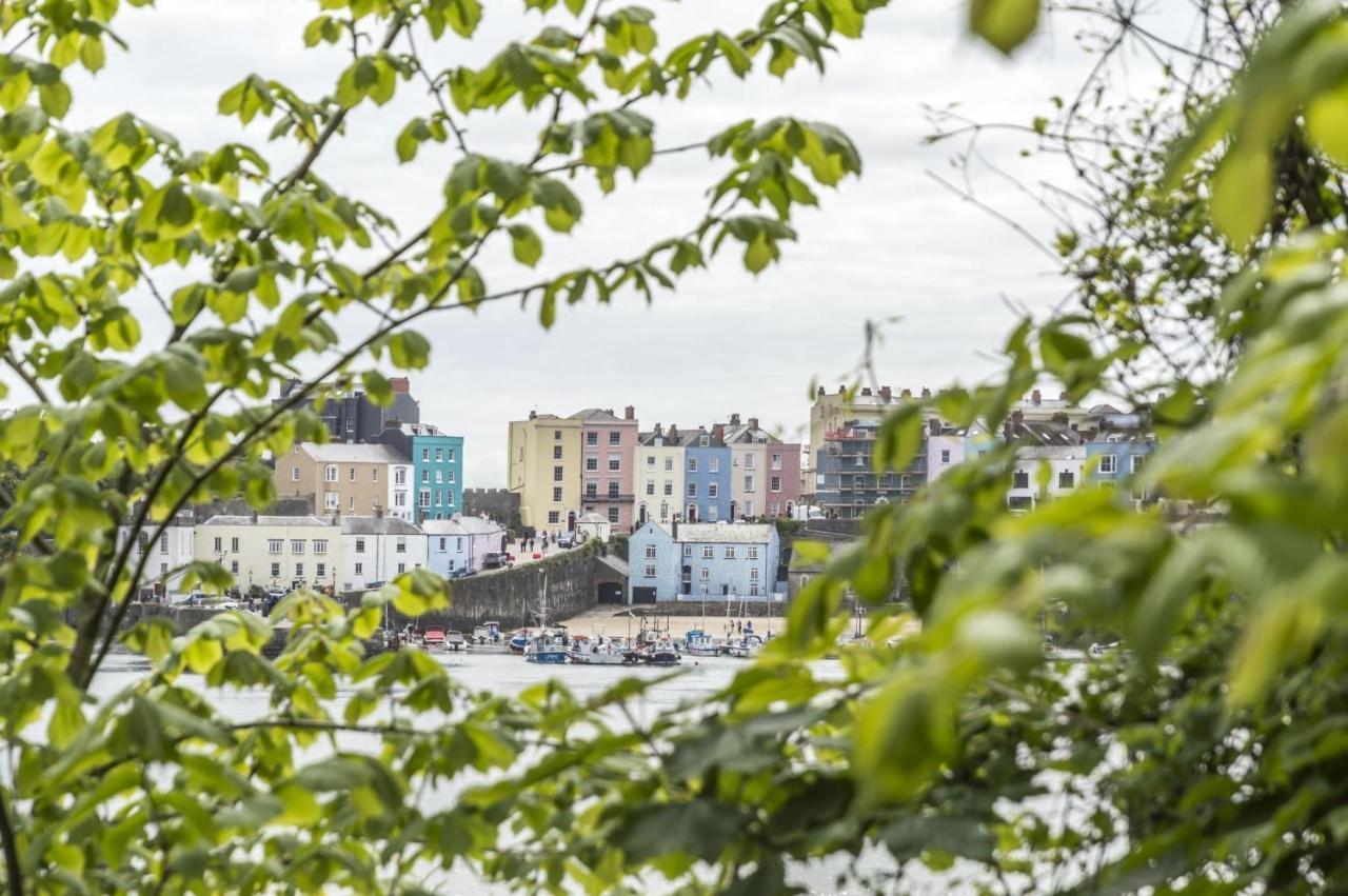 North Beach Heights - 2 Bedroom Penthouse - Tenby Exterior photo